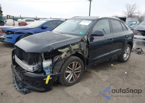 2018 Audi Q3 2.0T Premium/2.0T Sport Premium z USA, uszkodzony, nr VIN WA1BCCFS9JR027893